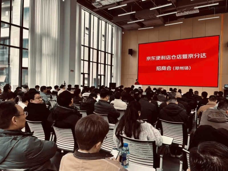 郭明錤：蘋果正開發七款頭戴式裝置，推出時程自 2025 年啟動